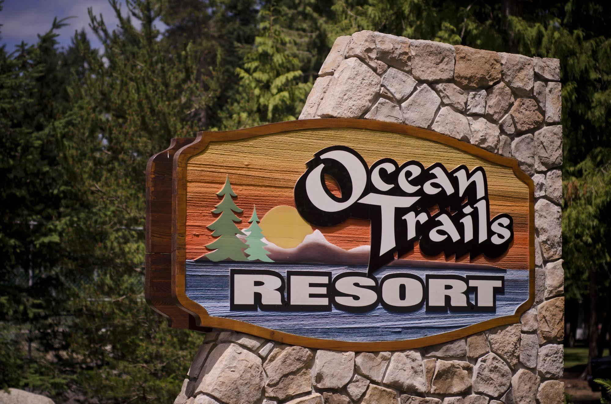Ocean Trails Resort Parksville Exterior foto